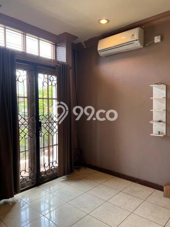 Dijual Cepat Rumah Minimalis & Modern LB 200m2 di Pondok Indah Dijual Cepat Rumah Minimalis & Modern LB 200m2 di Pondok Indah