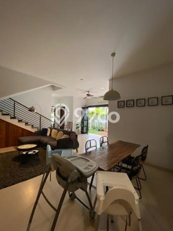 SPECIAL OFFER! Rumah area Radio Dalam, 4 KT, Lingkungan Strategis, LT 201m² LB 300m² SPECIAL OFFER! Rumah area Radio Dalam, 4 KT, Lingkungan Strategis, LT 201m² LB 300m²