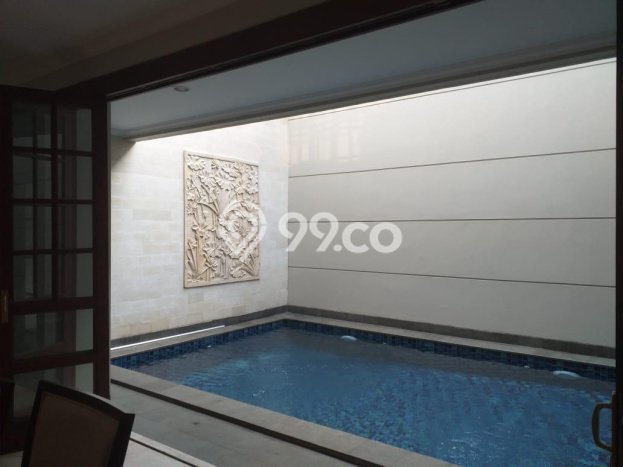 Hunian Minimalis dengan LT 420m2 & LB 600m2 Dikontrakkan di Pondok Indah Hunian Minimalis dengan LT 420m2 & LB 600m2 Dikontrakkan di Pondok Indah