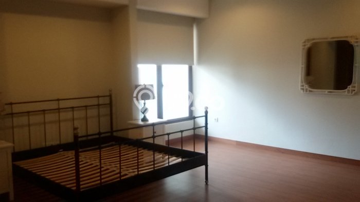Rumah Kondisi Baik Disewakan di Pondok Indah, Jakarta Selatan LT 585m2, LB 750m2 Rumah Kondisi Baik Disewakan di Pondok Indah, Jakarta Selatan LT 585m2, LB 750m2