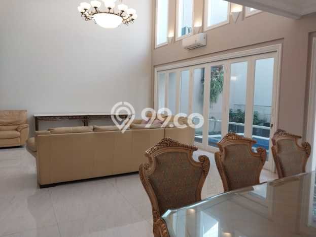 Hunian Modern Disewakan di Pondok Indah Jakarta Selatan 4 KT & 3 KM Hunian Modern Disewakan di Pondok Indah Jakarta Selatan 4 KT & 3 KM