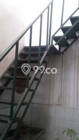 Hunian Elit LB 300m2 Siap Pakai Desain Elegan di Pondok Indah, Jakarta Selatan Hunian Elit LB 300m2 Siap Pakai Desain Elegan di Pondok Indah, Jakarta Selatan