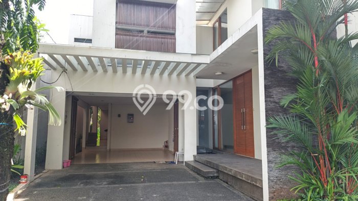 Hunian Modern dengan LT 500m2 & LB 400m2 Dikontrakkan di Kemang Hunian Modern dengan LT 500m2 & LB 400m2 Dikontrakkan di Kemang