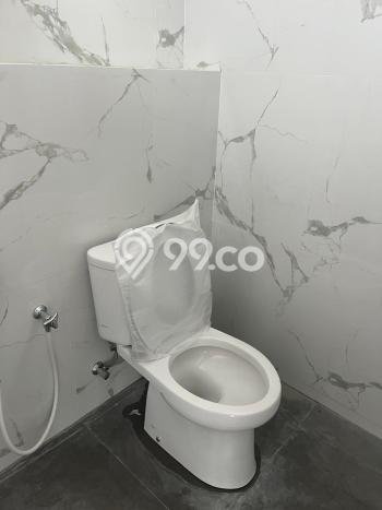 FOR RENT! Kantor di Fatmawati Cocok untuk Bisnis 300m2 FOR RENT! Kantor di Fatmawati Cocok untuk Bisnis 300m2
