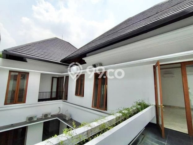 Hunian Super Elit dengan Akses Paling Strategis di Pondok Indah, Jakarta Selatan Hunian Super Elit dengan Akses Paling Strategis di Pondok Indah, Jakarta Selatan