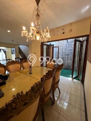 Dijual Cepat Rumah Minimalis & Modern LB 200m2 di Pondok Indah Dijual Cepat Rumah Minimalis & Modern LB 200m2 di Pondok Indah