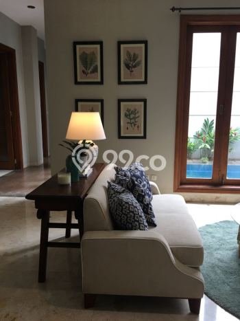 Rumah Bagus Disewakan di Pondok Indah, Jakarta Selatan LT 450m2, LB 400m2 Rumah Bagus Disewakan di Pondok Indah, Jakarta Selatan LT 450m2, LB 400m2