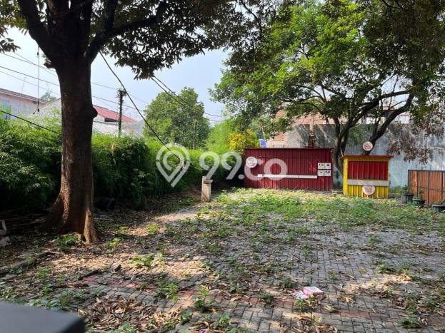 Tanah Dijual Lokasi Strategis di Jakarta Selatan dengan Luas 1167m2 Tanah Dijual Lokasi Strategis di Jakarta Selatan dengan Luas 1167m2