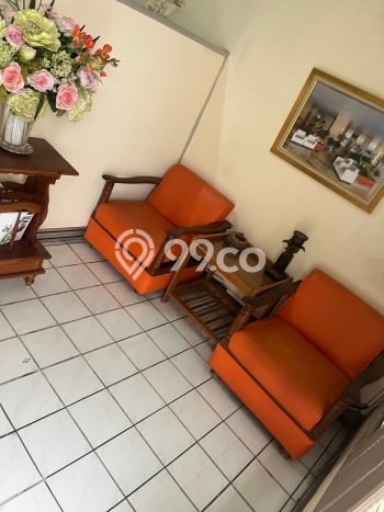 Rumah Mewah LB 100m2 Siap Pakai Desain Elegan di Pondok Indah, Jakarta Selatan Rumah Mewah LB 100m2 Siap Pakai Desain Elegan di Pondok Indah, Jakarta Selatan