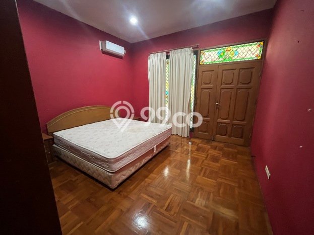 Sewa Rumah Harga Terjangkau di Kemang Jakarta Selatan Punya 5 KT Sewa Rumah Harga Terjangkau di Kemang Jakarta Selatan Punya 5 KT