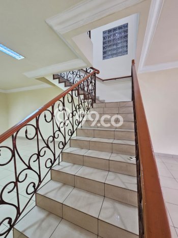 Sewa Rumah Murah di Pondok Indah Jakarta Selatan dengan 3 Kamar Tidur Sewa Rumah Murah di Pondok Indah Jakarta Selatan dengan 3 Kamar Tidur