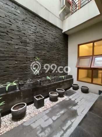 Dijual Hunian Mewah dengan Fasilitas Sekitar Lengkap di Kebayoran Baru, Jakarta Selatan Dijual Hunian Mewah dengan Fasilitas Sekitar Lengkap di Kebayoran Baru, Jakarta Selatan