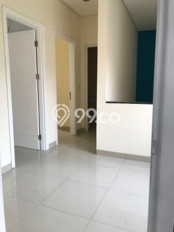 Jual Rumah Luas Elegan Dengan View Cantik di Green Lake City, Jakarta Barat Jual Rumah Luas Elegan Dengan View Cantik di Green Lake City, Jakarta Barat