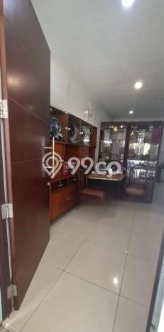 For Sale Rumah 3 Kamar Lokasi Ideal Bagus dan Strategis di Cipondoh For Sale Rumah 3 Kamar Lokasi Ideal Bagus dan Strategis di Cipondoh