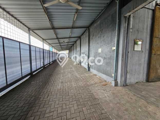 LOKASI STRATEGIS! Gudang di Daan Mogot, Luas 522m², Jalan Utama LOKASI STRATEGIS! Gudang di Daan Mogot, Luas 522m², Jalan Utama