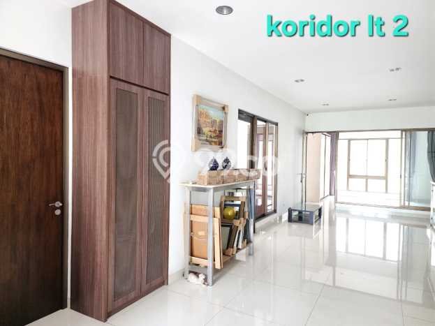 Rumah Elit LB 600m2 Siap Huni Desain Elegan di Alam Sutera, Tangerang Rumah Elit LB 600m2 Siap Huni Desain Elegan di Alam Sutera, Tangerang