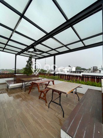 Jual Rumah Mewah Megah Dengan View Eksklusif di Joglo, Jakarta Barat Jual Rumah Mewah Megah Dengan View Eksklusif di Joglo, Jakarta Barat