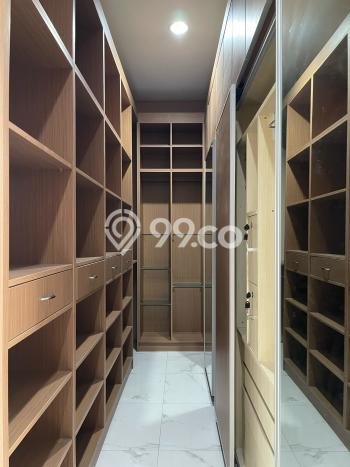 Jual Rumah Luas Megah Dengan View Eksklusif di Alam Sutera, Tangerang Jual Rumah Luas Megah Dengan View Eksklusif di Alam Sutera, Tangerang