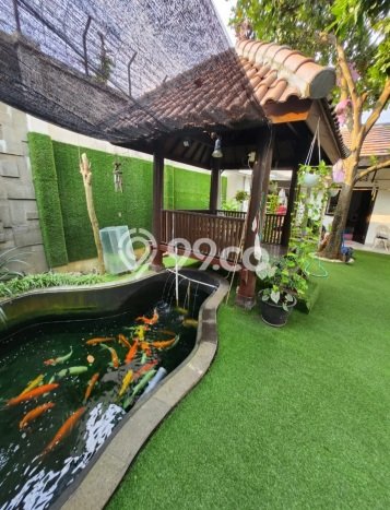 Ready to Use! Premium House LT 364m2 Desain Modern di Mayjen Sungkono Ready to Use! Premium House LT 364m2 Desain Modern di Mayjen Sungkono