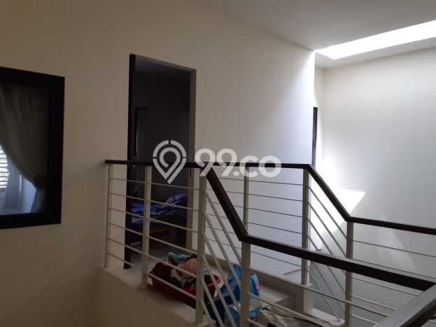 Dijual Rumah Modern 4 KT di Citraland, Surabaya Dijual Rumah Modern 4 KT di Citraland, Surabaya