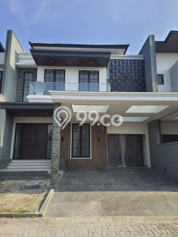 Jual Rumah Luas Megah Dengan View Eksklusif di Citraland, Surabaya Jual Rumah Luas Megah Dengan View Eksklusif di Citraland, Surabaya