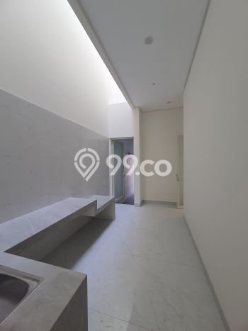 Jual Rumah Luas Megah Dengan View Eksklusif di Citraland, Surabaya Jual Rumah Luas Megah Dengan View Eksklusif di Citraland, Surabaya