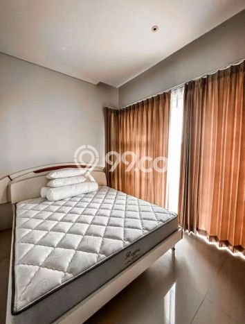 Rumah Elit Modern Siap Huni di Graha Surabaya Rumah Elit Modern Siap Huni di Graha Surabaya
