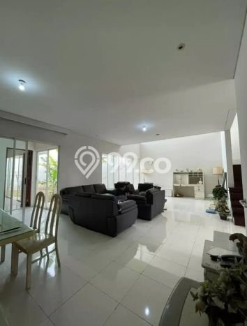 Rumah Elit Modern Siap Huni di Graha Surabaya Rumah Elit Modern Siap Huni di Graha Surabaya