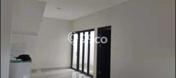Rumah Sewa Tangerang LT 110m2 LB 105m2 Kawasan Modernland Rumah Sewa Tangerang LT 110m2 LB 105m2 Kawasan Modernland