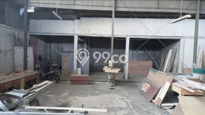 Unit Gudang Dijual di Panongan Tangerang Luas Bangunan 800m2 Unit Gudang Dijual di Panongan Tangerang Luas Bangunan 800m2