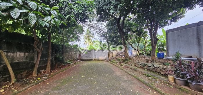 Tanah Investasi Dijual di Tangerang Selatan Punya Luas 839m2 Tanah Investasi Dijual di Tangerang Selatan Punya Luas 839m2