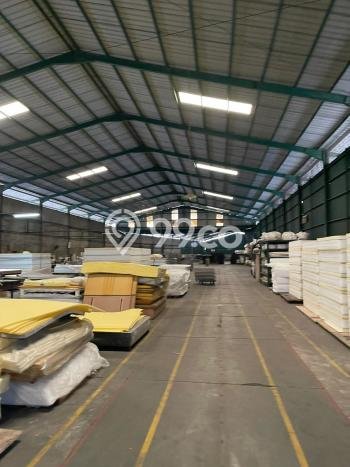 Area Ramai! Gudang Dijual di Jati Uwung untuk Bisnis Luas Bangunan 5281m2 Area Ramai! Gudang Dijual di Jati Uwung untuk Bisnis Luas Bangunan 5281m2