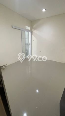 For Sale Rumah 3 Kamar Lokasi Strategis Bagus dan Strategis di Kelapa Dua For Sale Rumah 3 Kamar Lokasi Strategis Bagus dan Strategis di Kelapa Dua