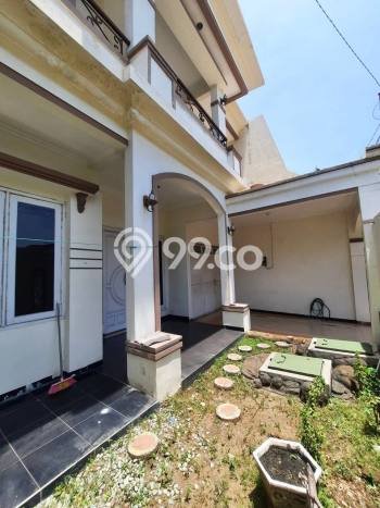 For Sale Rumah Mewah Exclusive di Gubeng, Surabaya For Sale Rumah Mewah Exclusive di Gubeng, Surabaya