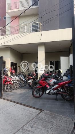 Ruko Dijual di Prime Area Jakarta Barat Luas 2000m2 Ruko Dijual di Prime Area Jakarta Barat Luas 2000m2