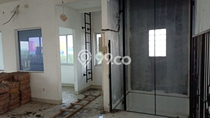 Ruko Lokasi Strategis Kawasan Kapuk, Luas 540m², Disewakan, Pusat Komersial Ruko Lokasi Strategis Kawasan Kapuk, Luas 540m², Disewakan, Pusat Komersial
