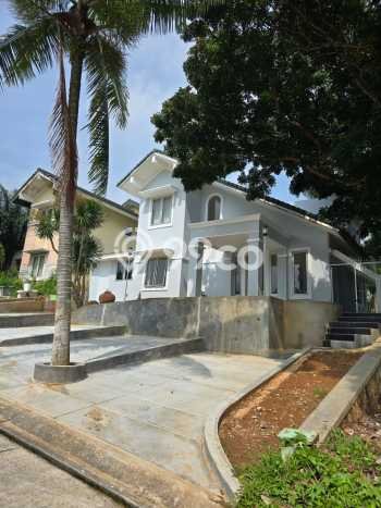 Rumah Elit Modern Tanpa Renovasi di Sentul Bogor Rumah Elit Modern Tanpa Renovasi di Sentul Bogor