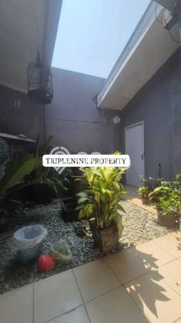 For Sale Rumah 4 Kamar Lokasi Ideal Bagus dan Strategis di Jatisampurna For Sale Rumah 4 Kamar Lokasi Ideal Bagus dan Strategis di Jatisampurna