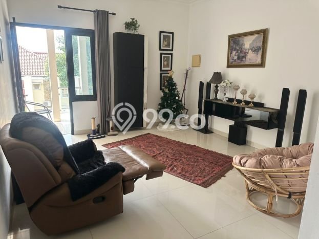 Dijual Rumah Mewah Megah Dengan View Cantik di Legenda Wisata, Bogor Dijual Rumah Mewah Megah Dengan View Cantik di Legenda Wisata, Bogor