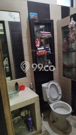 Dijual Rumah Luas Elegan Dengan View Eksklusif di Pulomas, Jakarta Timur Dijual Rumah Luas Elegan Dengan View Eksklusif di Pulomas, Jakarta Timur