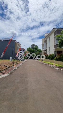 Dijual Rumah Luas Megah Dengan View Eksklusif di Cipinang, Jakarta Timur Dijual Rumah Luas Megah Dengan View Eksklusif di Cipinang, Jakarta Timur