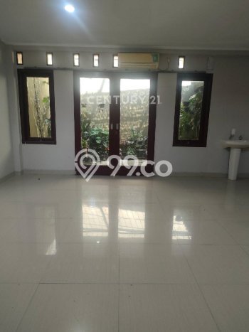 Rumah Kontrakan Jakarta Timur LT 300m2 LB 375m2 Area Kayu Putih Rumah Kontrakan Jakarta Timur LT 300m2 LB 375m2 Area Kayu Putih