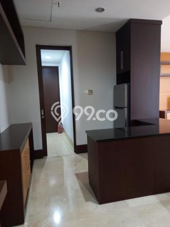 Apartemen Sewa 3 Kamar Hemat Siap Huni di Jakarta Selatan, Luas 198m2 Apartemen Sewa 3 Kamar Hemat Siap Huni di Jakarta Selatan, Luas 198m2