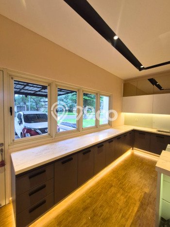 For Sale! Luxury House LT 480m2 Desain Modern di Alam Sutera For Sale! Luxury House LT 480m2 Desain Modern di Alam Sutera