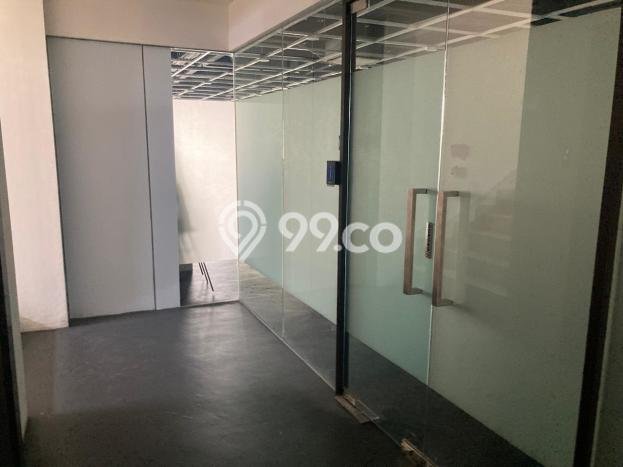 Unit Kantor Disewakan di BSD Komersial Area di Area Ramai & Strategis Unit Kantor Disewakan di BSD Komersial Area di Area Ramai & Strategis