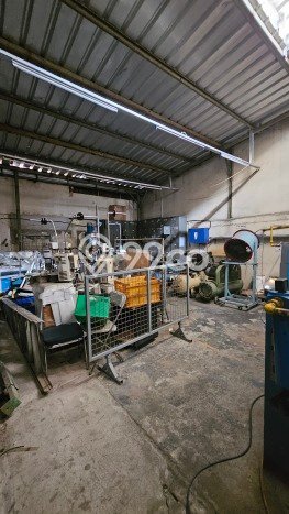 FOR RENT! Gudang di Jababeka Cocok untuk Bisnis 1450m2 FOR RENT! Gudang di Jababeka Cocok untuk Bisnis 1450m2