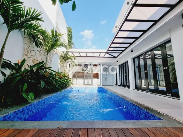 BEST DEAL! Rumah Nyaman di Jajar, LT 283m² LB 300m² BEST DEAL! Rumah Nyaman di Jajar, LT 283m² LB 300m²