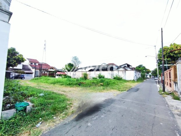 Tanah Dijual Lokasi Laweyan, Surakarta Luas 720m2 Legalitas Aman Tanah Dijual Lokasi Laweyan, Surakarta Luas 720m2 Legalitas Aman