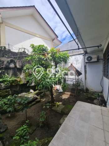 Rumah Mewah Dijual LT 320m2 di Jebres, Surakarta Rumah Mewah Dijual LT 320m2 di Jebres, Surakarta
