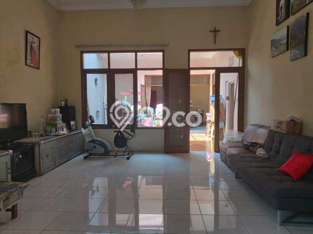 Dijual Rumah Premium dengan Fasilitas Sekitar Lengkap di Serengan, Surakarta Dijual Rumah Premium dengan Fasilitas Sekitar Lengkap di Serengan, Surakarta